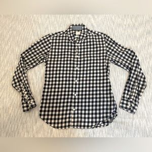 GAP Men’s Gingham Casual Button Down Shirt
